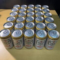 T548-579976/賞味期限2025/10/13 ダイエットカナダドライジンジャーエール 350ml x 30缶ゼロ カロリー  甘さ控えめスッキリとした味わい の画像