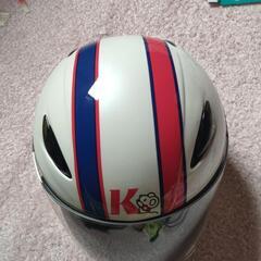 キティヘルメットの画像