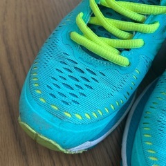 asics レディースシューズの画像