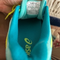 asics レディースシューズの画像