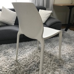 イス4脚セットの画像