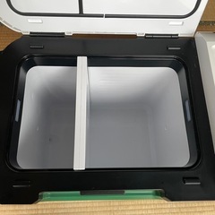 ハイコーキ　コードレス冷温庫　ジャンクの画像