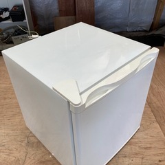 ベルソス 冷蔵庫 46L 2021年製の画像