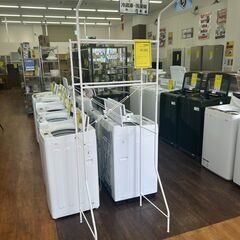 【広島石内店】ジモティー割！！ランドリ－ラック/クリーニング済みHG-6808の画像