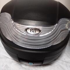 未使用品　バイクリアボックス32L