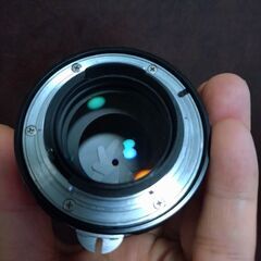優良品　フード付き　Nikon NIKKOR-PC Auto 105mm F2.5の画像