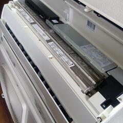 TOSHIBA ルームエアコン RAS-H251R 2021年製 の画像