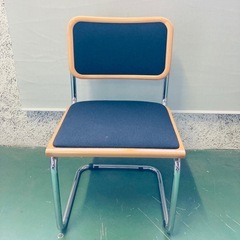 スタッキングチェア　在庫6脚　会議椅子　ミーティングチェア　中古オフィス家具の画像