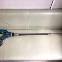 【動作確認済み・美品/良品】 makita/マキタ　14.4V 充電式コンクリートバイブレータ　VR3540DZ（本体のみ）　カクハン機・撹拌機の画像