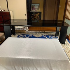 食卓テーブル　マルニの画像