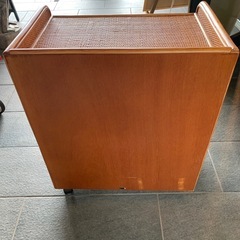★店舗買取、出張買取実施中★ラタン引き出し付き3段チェスト　キャスター付き　籐家具　キャビネット　収納家具　棚　の画像