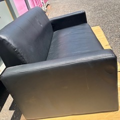 ソファの画像