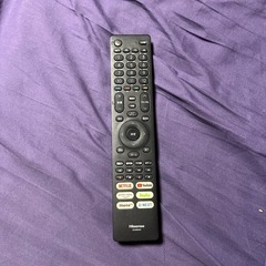 58型テレビとテレビスタンドの画像