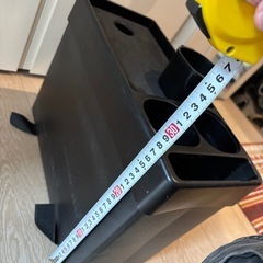 【取引中】旧型シエンタ　コンソールボックスの画像
