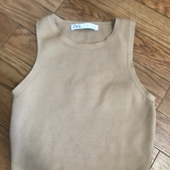 ZARAノースリーブ　　マーキュリーデュオ　ミリタリーこーとの画像