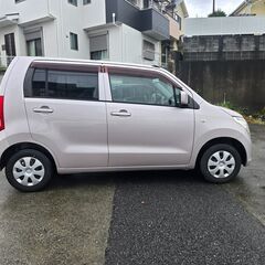 ★★ 支払総額13.8万円(圏内に限り)　車検２年付　年式	平成22年 メーカー/ブランド	スズキ	車名	ワゴンR グレード	FX★★の画像