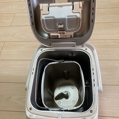 ホームベーカリーZOJIRUSHI BB-KS10-XPの画像