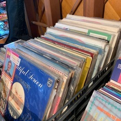 ★店舗買取、出張買取実施中★レコード　大１枚100円　小１枚50円の画像