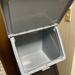 45Lゴミ箱の画像