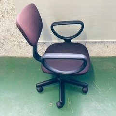 オフィスチェア　肘付　ハイバック　布張り　在庫2脚　ブラウン　中古オフィス家具の画像