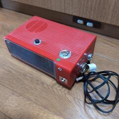 昭和レトロパタパタ時計付きラジオの画像