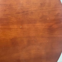 折りたたみ式ローテーブル(直径70cm × 高さ30.5cm)の画像