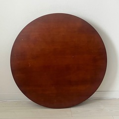 折りたたみ式ローテーブル(直径70cm × 高さ30.5cm)の画像