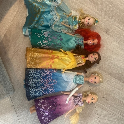 ディズニープリンセス人形セット半額以下