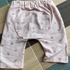 ズボン2個【70センチ】の画像