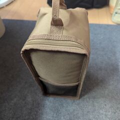 【新品・ケース付】有名オイルランタンに微妙に似せた偽物ランタンの画像