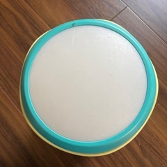光るにぎやかドラムの画像