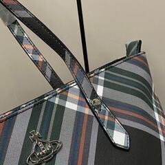 Vivienne Westwood チェック柄トートバッグの画像