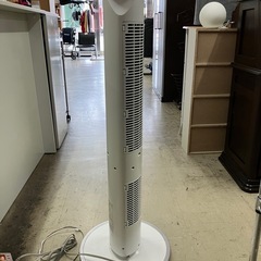 I2508-349  コイズミ 送風機能付ファンヒーター　KHF-1221 2022年製　通電確認済　キズ汚れ有り　の画像