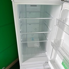 近隣配達設置無料　YAMADA SELECT 冷蔵庫 YRZ-F17Jの画像