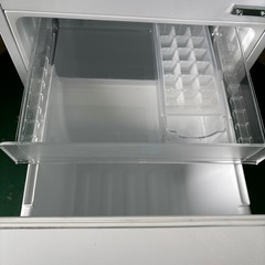 近隣配達設置無料　YAMADA SELECT 冷蔵庫 YRZ-F17Jの画像