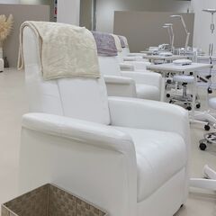 ネイリスト募集（未経験者可）の画像