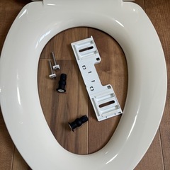 トイレ　便座　SANEIの画像