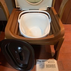 ポータブルトイレ(弦巻)の画像