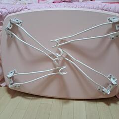 【ジャンク品】ニトリの折りたたみ式猫脚テーブルの画像