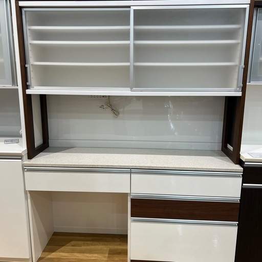 【トレファク神戸南店】レンジボード ホワイト×ブラウンです‼︎【取りに来られる方限定】