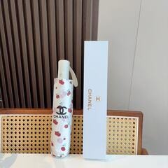 シャネル 三つ折り自動折りたたみ傘の画像