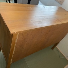 木製コンソールテーブルの画像