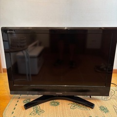 10年製　TOSHIBA REGZA 32型

