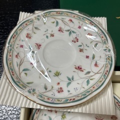 Noritake 花更紗カップ&ソーサー　新品未使用品の画像