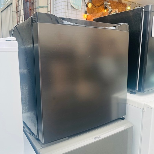 【武蔵小山店】 JR031ML01GM JR031ML01GM 2022年製 2022 Model 家電  Appliance 中古家電 Used  Appliance 調理家電 Cooking Appliance 電化製品 Electronics マックスゼン MAXZEN フリーザー Freezer 冷凍庫 Freezer 1ドア 1 Door Freezer