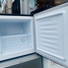 【武蔵小山店】 JR031ML01GM JR031ML01GM 2022年製 2022 Model 家電 Home Appliance 中古家電 Used Home Appliance 調理家電 Cooking Appliance 電化製品 Electronics マックスゼン MAXZEN フリーザー Freezer 冷凍庫 Freezer 1ドア 1 Door Freezerの画像