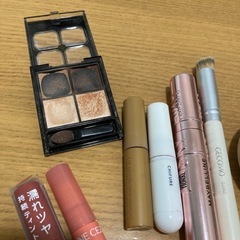 コスメ11点セット ﾘﾘﾐｭｳ CANMAKE セザンヌ ちふれなどの画像