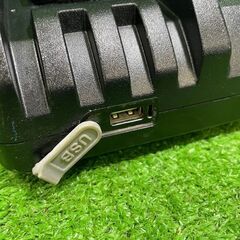 マキタ DC18RF 充電器【市川行徳店】【店頭取引限定】【中古】ITLNW9YIO1IWの画像