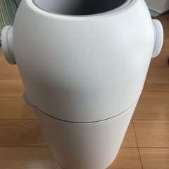 オムツ用ゴミ箱の画像