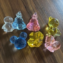 アクリルクリスタル
